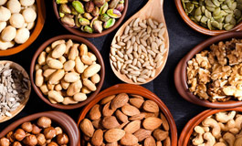 خواص آجیل برای بدن